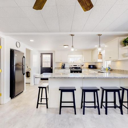 Finger Lakes Stunner Villa Dundee Exterior photo